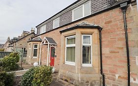 16 Fairfield Road